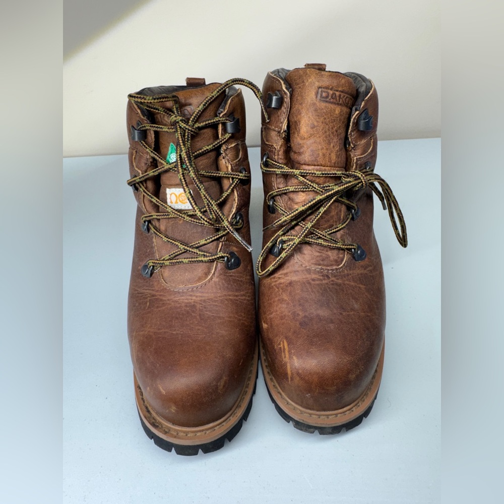 Dakota Brown Leather Work Boots for Womens size 7.5